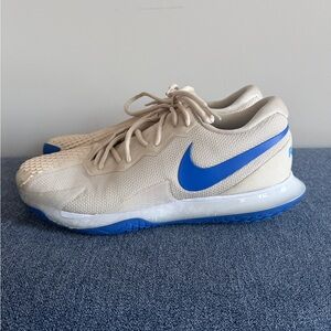 Nike Zoom Vapor Cage 4 Rafa Cream and Blue Tennis Shoes